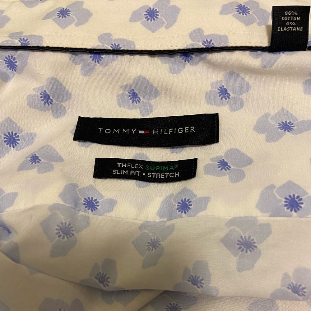 Tommy Hilfiger Men’s Shirt - Picture 3 of 3